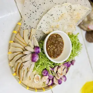 Hình ảnh Bánh tráng mắm ruốc