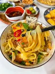 Hình ảnh Mì Quảng trộn