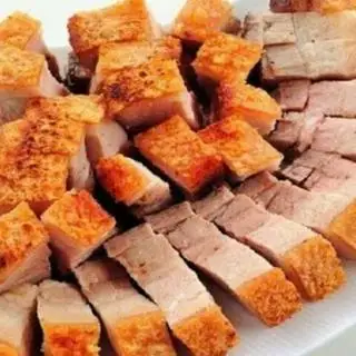 Hình ảnh Heo quay giòn bì - 100gr