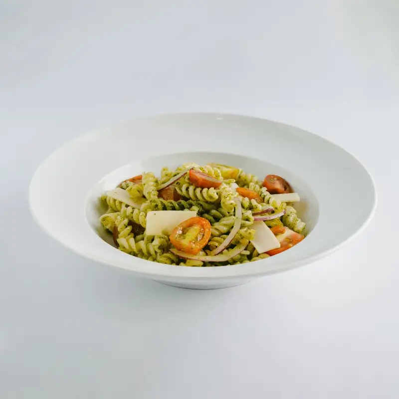 1/2 Xà Lách Nui Thịt Gà (Pesto Fusilli Salad- haft) - 55.000 ₫ tại Nosh Sandwiches - Midtown
