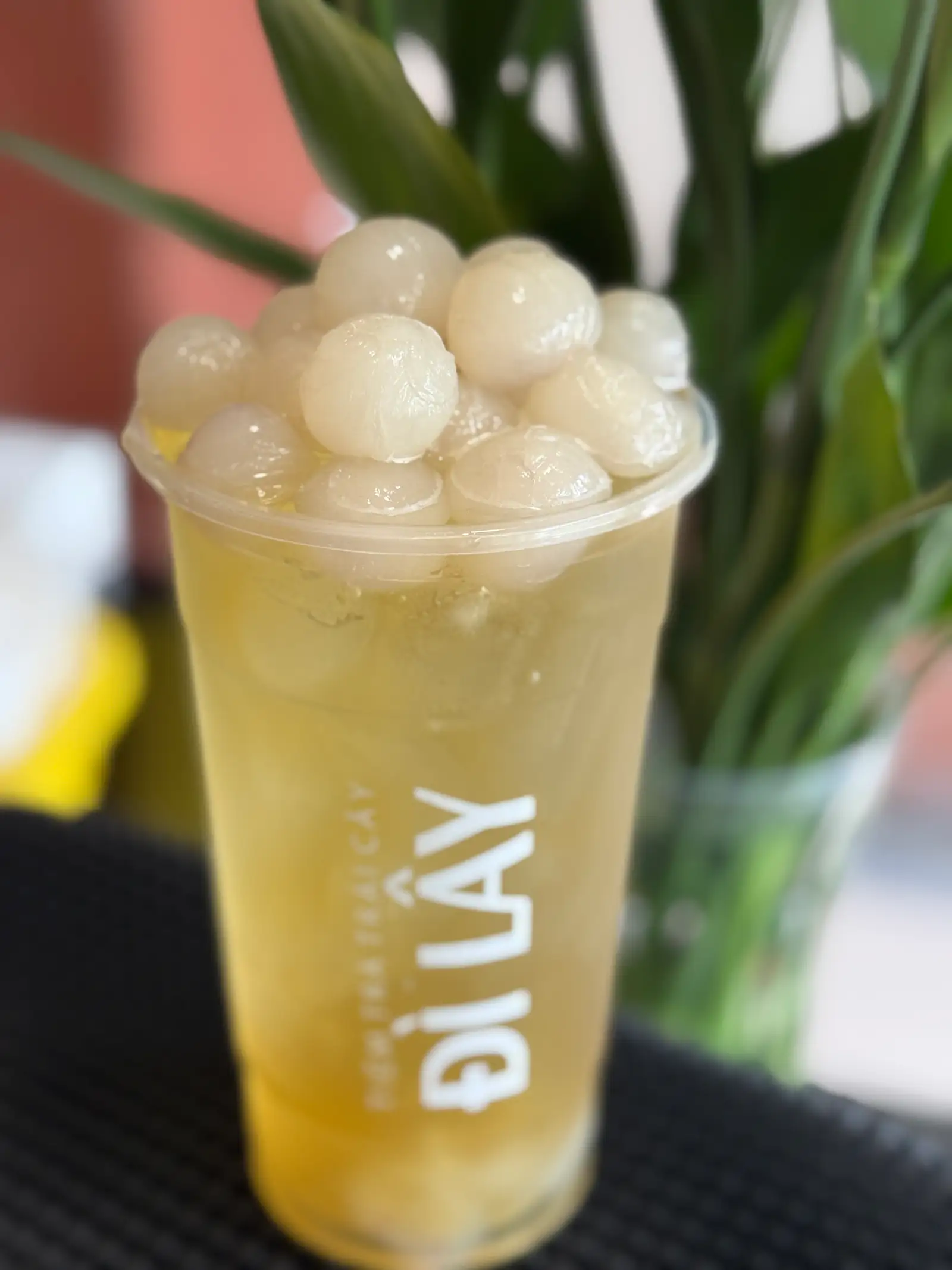 Trà Nhãn Tươi - 700ml - 54.000 ₫ tại Tiệm Trà Trái Cây ĐÌ LÂY - Phan Xích Long
