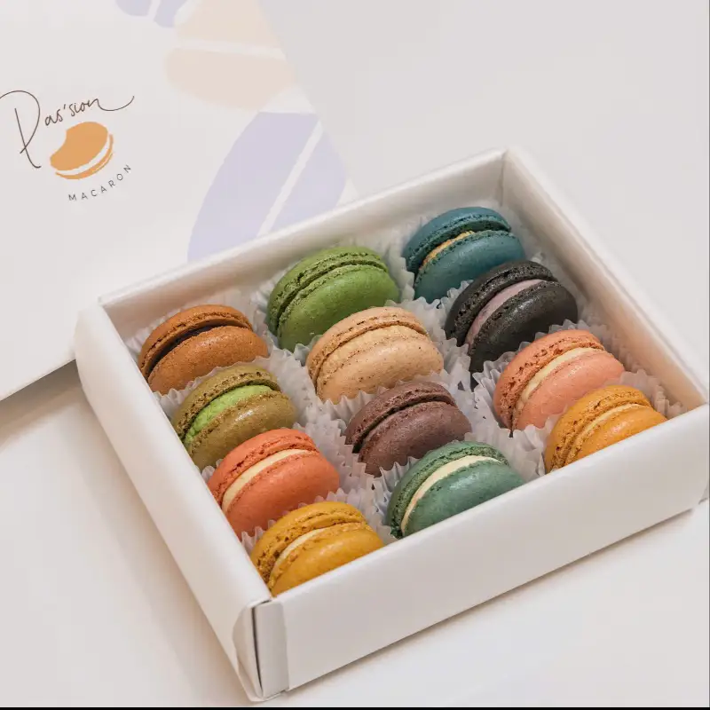 Hình ảnh Hộp 12 bánh Macaron