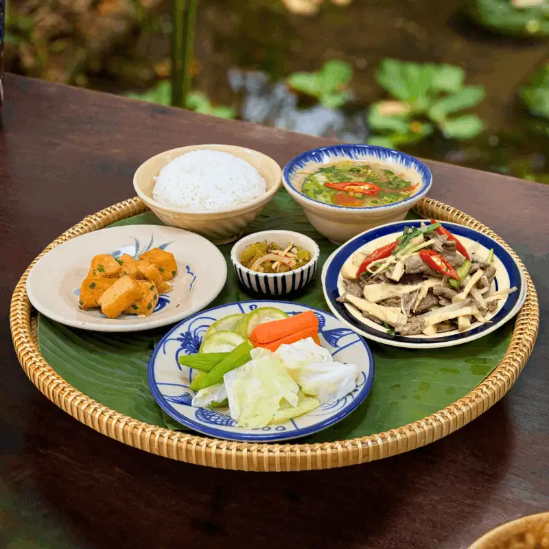 Set Cơm Bò xào măng trúc - 89.000 ₫ tại Cơm Nhà Express - Cơm Ship Văn Phòng & Cơm Phần - Hoa Sữa