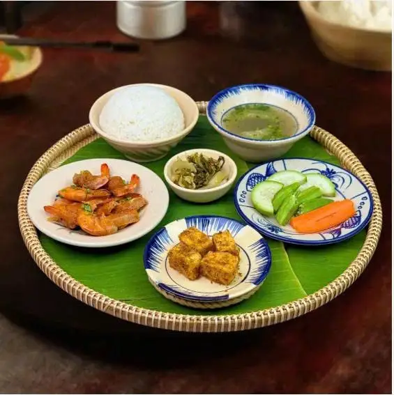 Set Cơm Tôm Rim Ba Chỉ - 82.000 ₫ tại Cơm Nhà Express - Cơm Ship Văn Phòng & Cơm Phần - Hoa Sữa