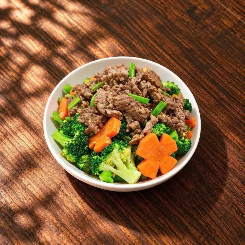 Hình ảnh Thêm Bò xào súp lơ