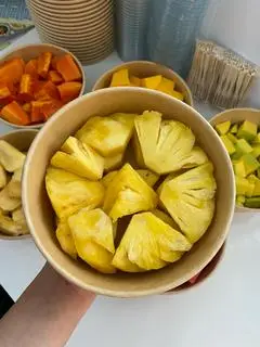 Hình ảnh Thơm 