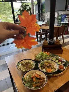 Hình ảnh Bánh Đa Thêm