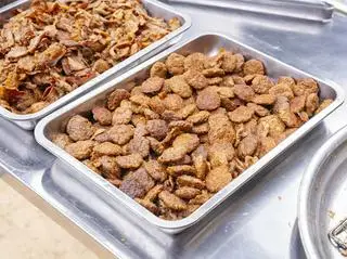 Hình ảnh Chả viên + chả miếng / 1 phần