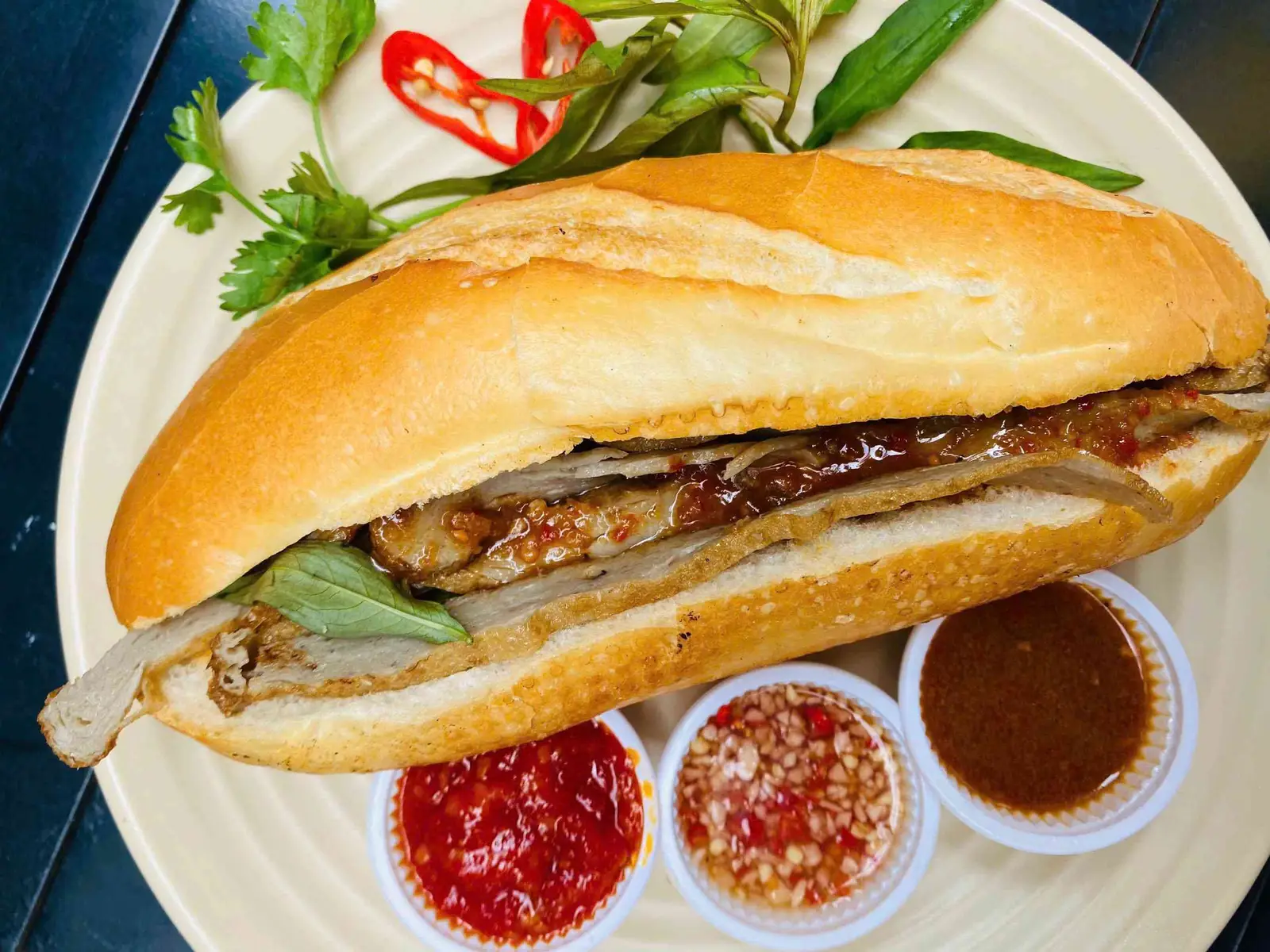 Hình ảnh Bánh mì chả cá Nha Trang