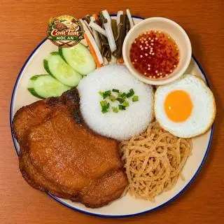 Hình ảnh Cơm Tấm Sườn + Bì + Trứng