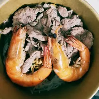 Hình ảnh bún Thái tôm+bò 
