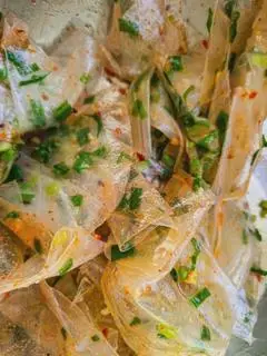 Hình ảnh Bánh tráng phơi sương mỡ hành muối bò đặc biệt