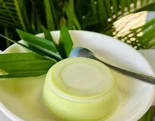 Hình ảnh Tàu hũ Lá Dứa (Lá Nếp)