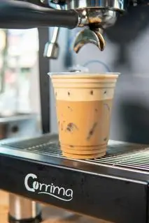 Hình ảnh Cà phê sữa pha máy