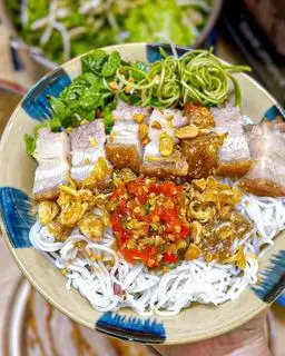 Hình ảnh bún mắm nêm heo quay