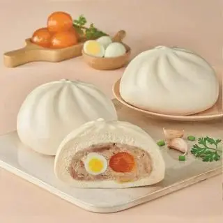 Hình ảnh Bánh bao trứng cút trứng muối 