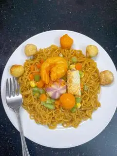 Hình ảnh Mì trộn thập cẩm