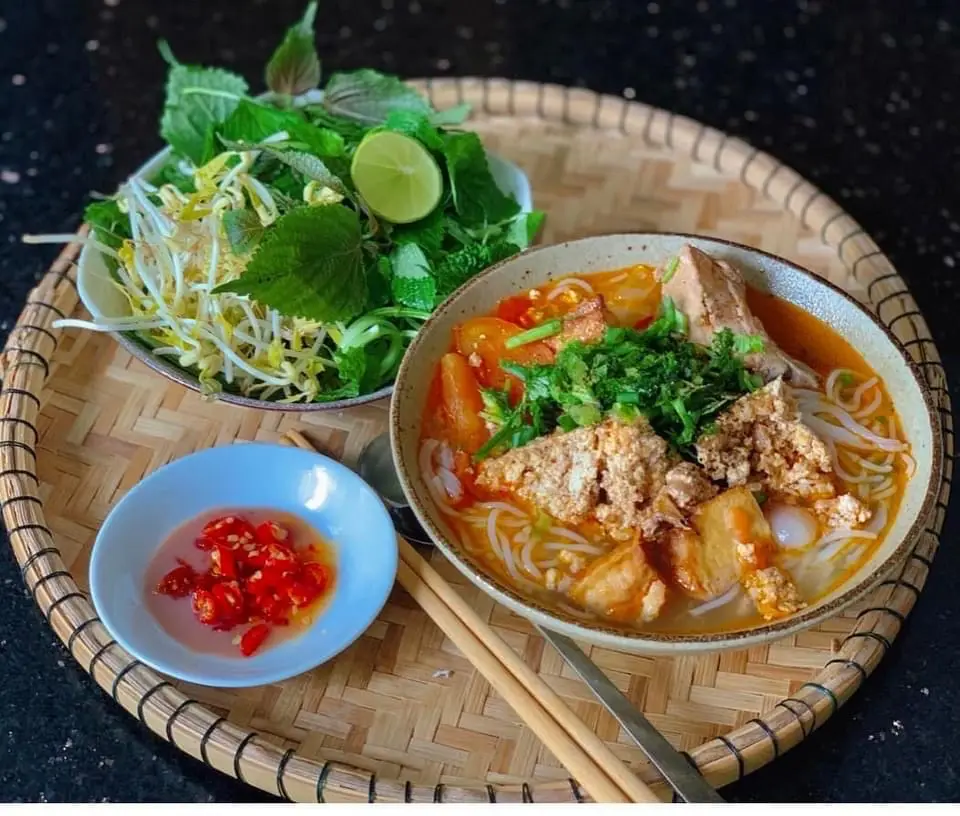 Hình ảnh Bún riêu thập cẩm
