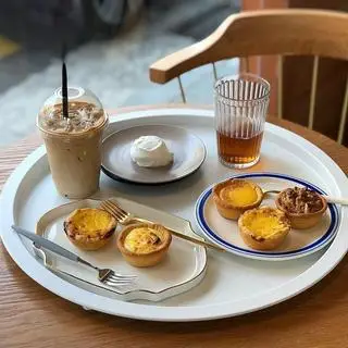 Hình ảnh Tụ Vị - 4 bánh 2 nước