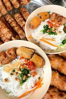 Hình ảnh bún nem nướng chả giò