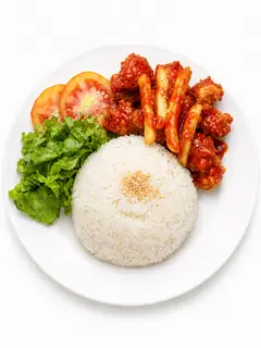 Hình ảnh Cơm gà viên sốt cay