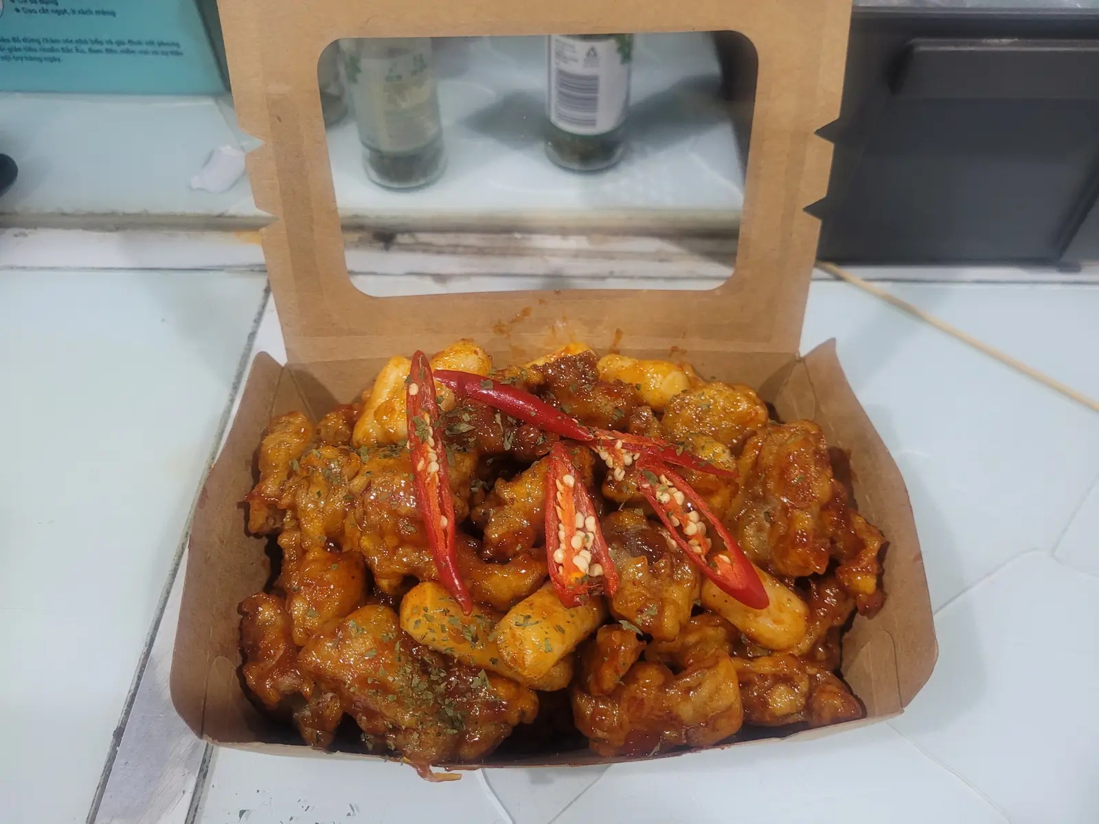 Hình ảnh Gà Viên Chiên Sốt Cay Ngọt ( Size lớn )