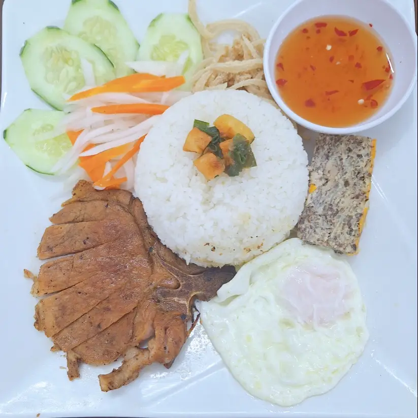 Hình ảnh Cơm tấm đặc biệt