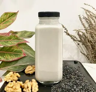 Hình ảnh (Ấm/nóng)Sữa Hạnh Nhân Đậu Đỏ Bí Xanh Thuần Chay – Ngọt Chà Là