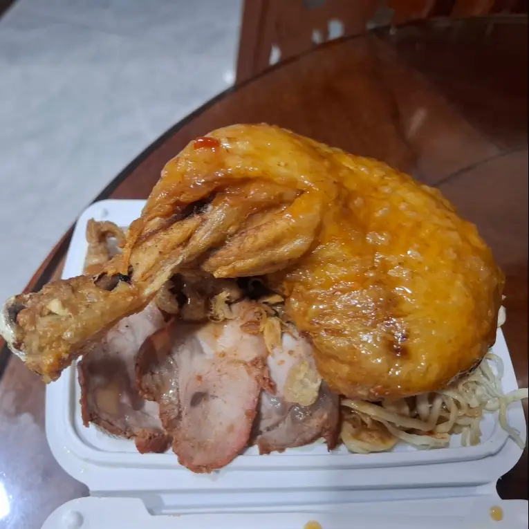 Hình ảnh Xôi gà đặc biệt