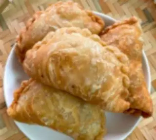 Hình ảnh Combo 5 bánh xếp - bánh gối nhân mặn