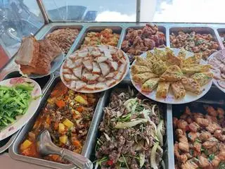 Hình ảnh Cơm tự chọn 3 món