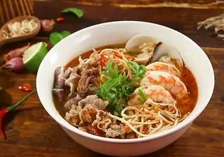 Hình ảnh Bún thái đặc biệt