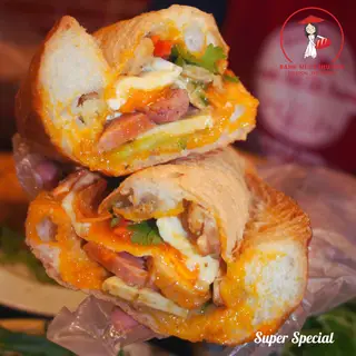 Hình ảnh Bánh mì đặc biệt - Super Special