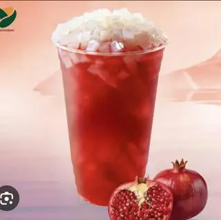 Hình ảnh Trà lựu thạch dừa ly 1lít3