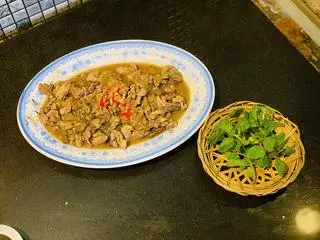 Hình ảnh Vịt xào sả ớt (nửa con)
