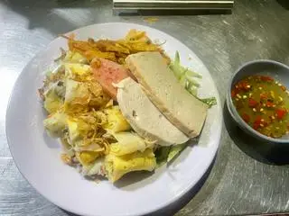 Hình ảnh Bánh cuốn trứng