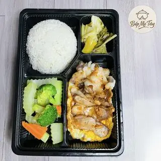 Hình ảnh Cơm trắng xá xíu trứng ốp
