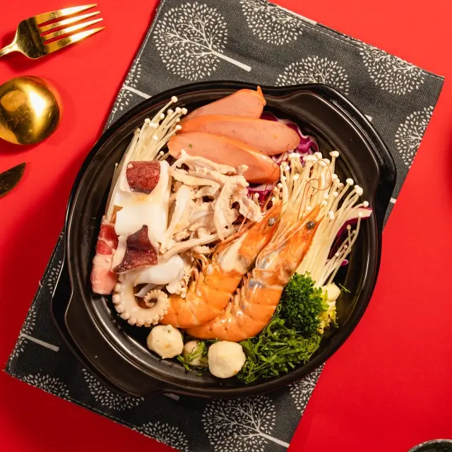 Hình ảnh Mì lẩu thái thập cẩm 