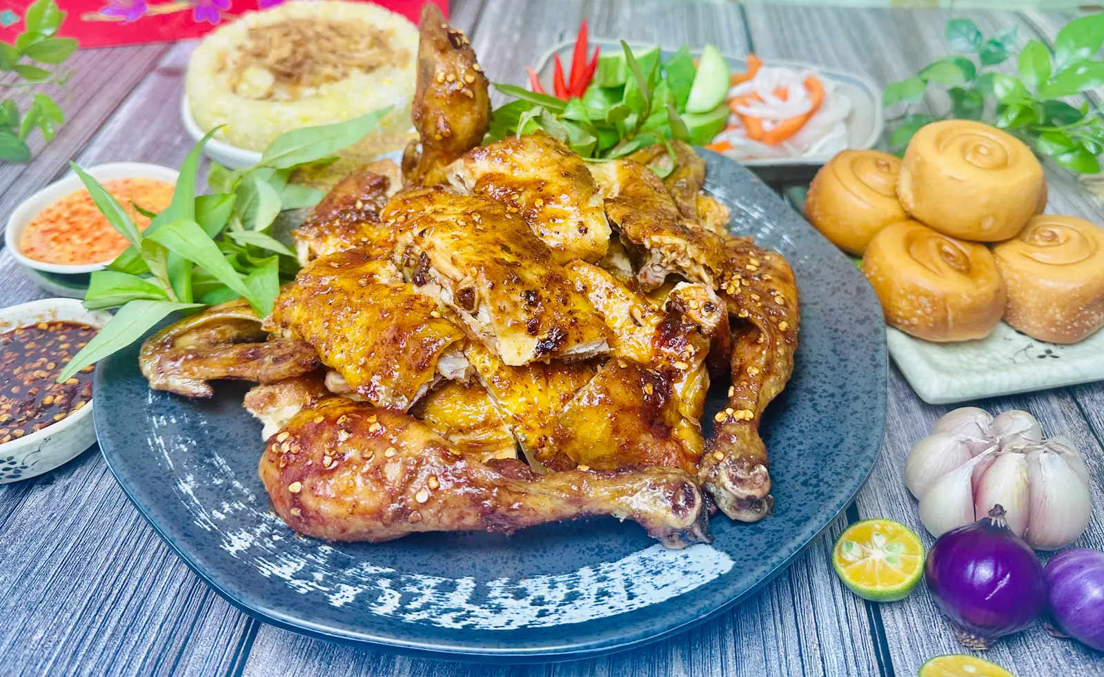 Hình ảnh Combo gà quay nguyên con kèm Quà tuỳ chọn