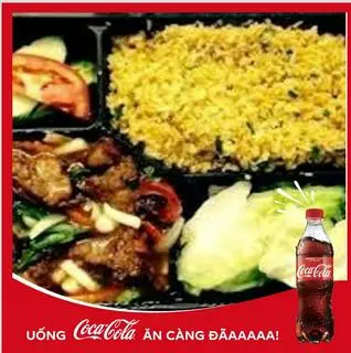 Hình ảnh Cơm rang ba chỉ chiên tỏi + 1 coca chai