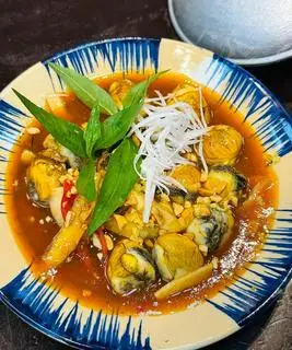 Hình ảnh Cút lộn xào me 20 quả