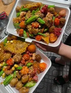 Hình ảnh Combo 4- Cá viên chiên sốt mắm tỏi ( size Lớn)