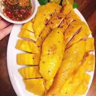 Hình ảnh nửa gà ủ muối 