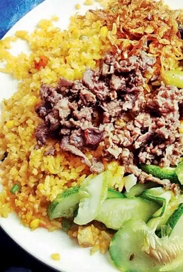 Hình ảnh cơm rang bò Xào lăn