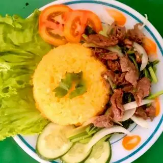 Hình ảnh Cơm bò xào củ hành