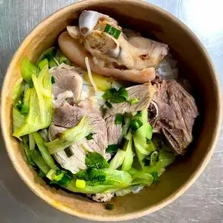 Hình ảnh Bún đầy đủ