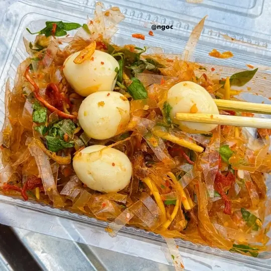 Hình ảnh Bánh tráng trộn - phần lớn