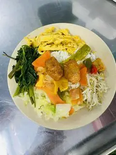 Hình ảnh Cơm sườn dừa chay