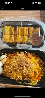 Hình ảnh bánh tráng trộn đặc biệt bơ tỏi 