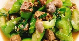 Hình ảnh Lòng Xào Mướp